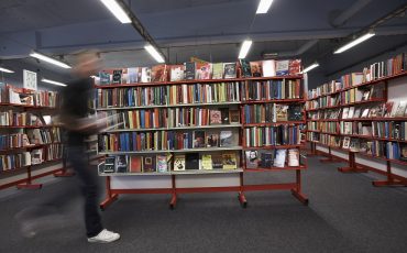 Värnamo bibliotek böcker